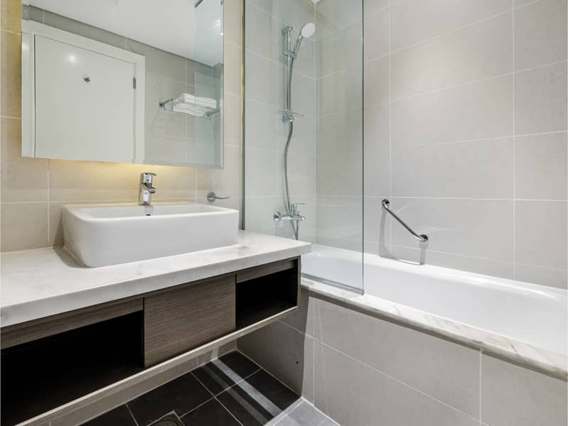 13 Damac_Prive_TowerB_Unit_2507_-12. jpg