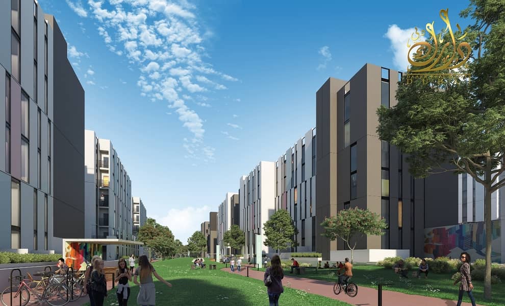 12 Modern Style |Contemporary |Luxury Living| near to biggest mall