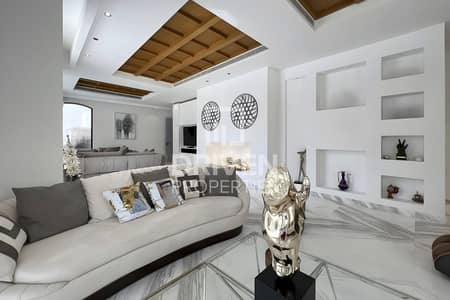 Fully Furnished | Skyline View | Luxury Layout