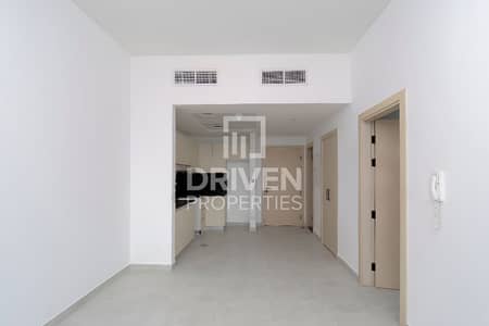 2 Bedroom Flat for Sale in Jumeirah Village Circle (JVC), Dubai - Investor Choice | Modern Layout | Pool View