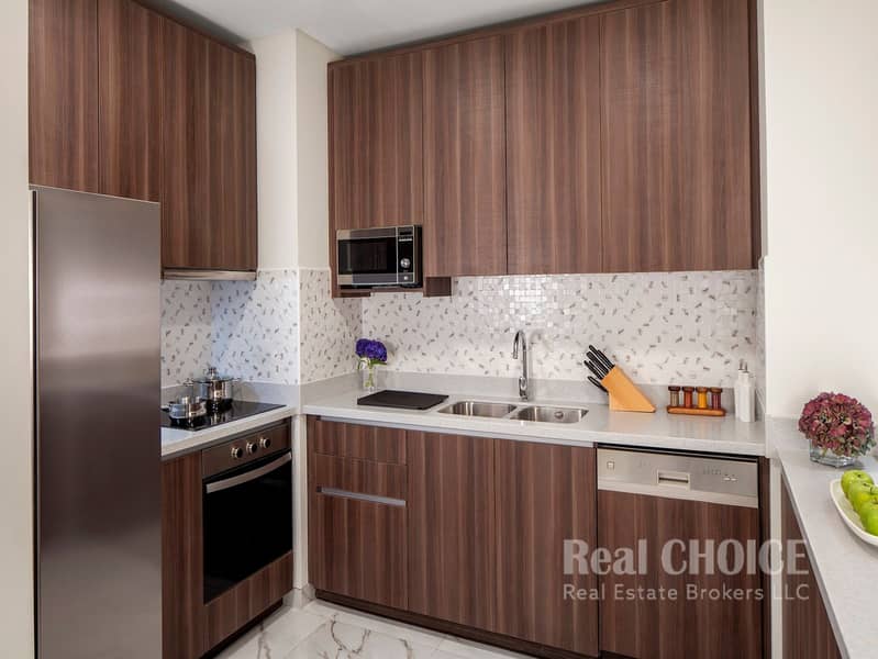 3 VPVD_Superior Seaview 3 Bedroom Apartment_Kitchen. jpg