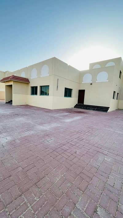 11 Bedroom Villa for Rent in Al Rahbah, Abu Dhabi - WhatsApp Image 2024-07-27 at 2.15. 27 PM (3). jpeg