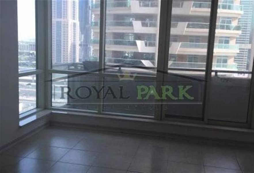 1 BR +Balcony with Covered Parking in Al Majara 1