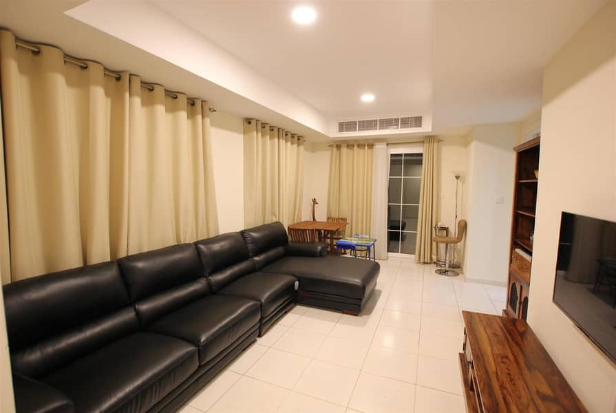 2br+maid+study room 4E close to the lake