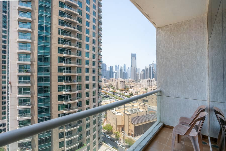 15 1BR, Burj Al Nujoom-15. jpg