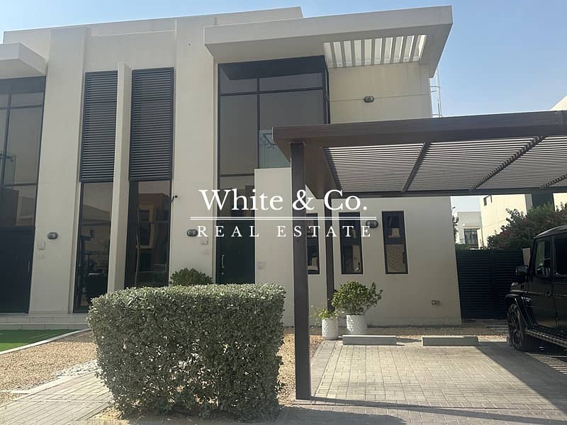End Unit THM | Vacant | Motivated Seller