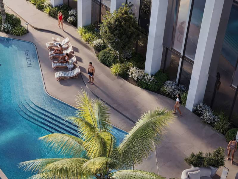 5 pool-top-floor. a13747fd. jpg