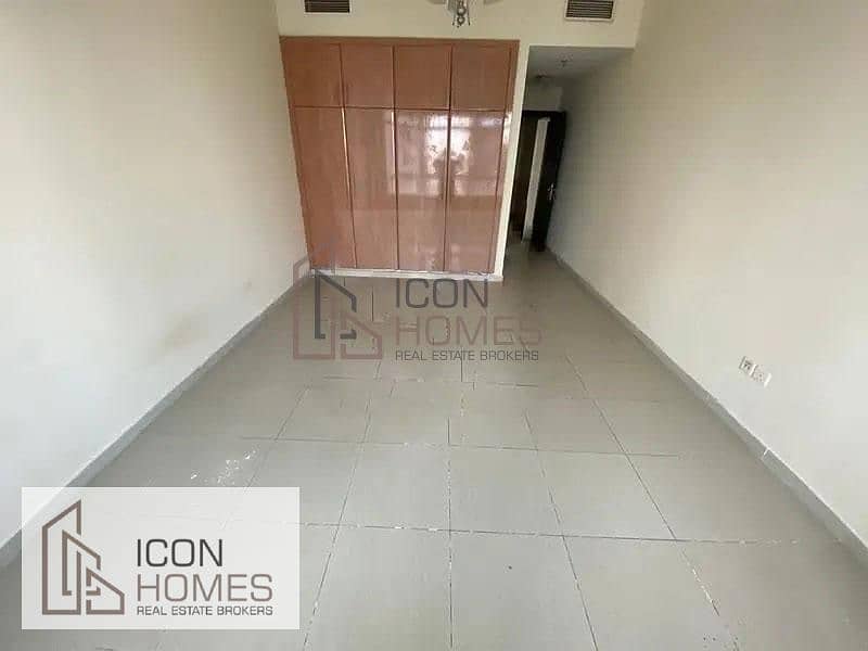3 Ready to Move- in | Near Metro | Well Maintained