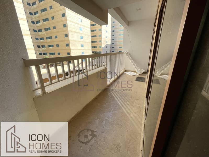 17 1BEDROOM + MAID ROOM