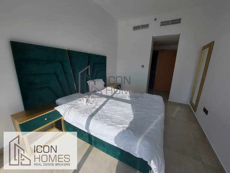 4 HIGH END TWO  BEDROOM  APARTMENT IN ELYSEE