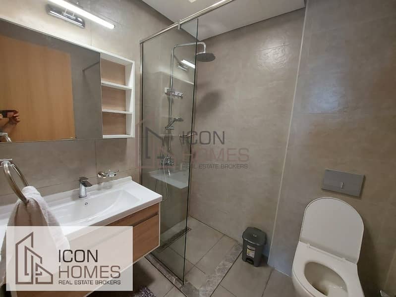 5 HIGH END TWO  BEDROOM  APARTMENT IN ELYSEE