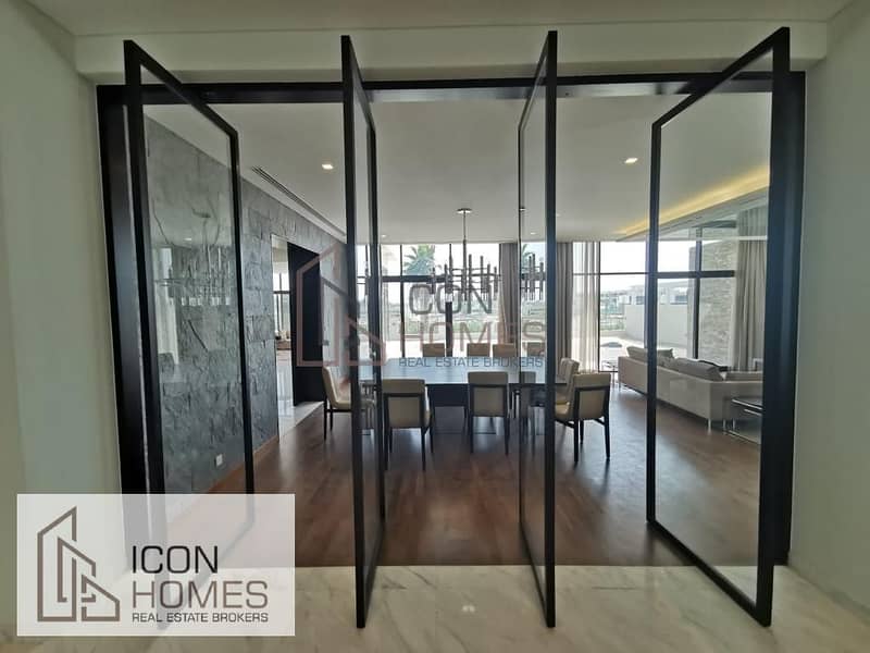 22 Luxurious Fully Furnished 6 Bedroom Villa  | Paramount Style