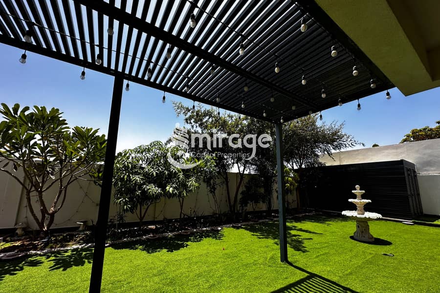 12 5BR Villa West Yas_page-0018. jpg