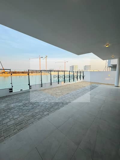 Waterfront | Freehold | Beach Access