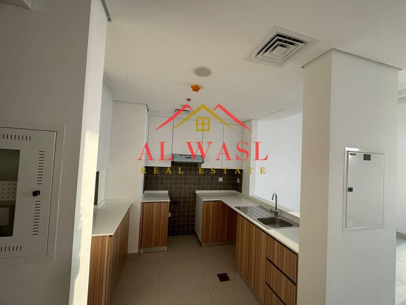 17 9497c428-cdbd-42de-a2f2-1242da6963d0. jpg