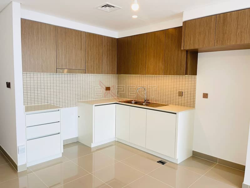 4 17 icon bay 2 bedroom  03 pic. jpg