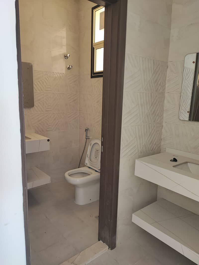 4 villa 5 bhk ajman ahmed (10). jpeg