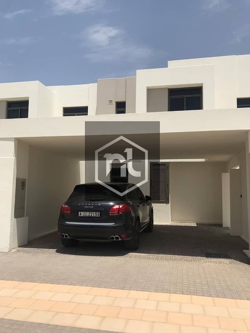 Spacious 3br + Maids Villa for Rent in Townsquare