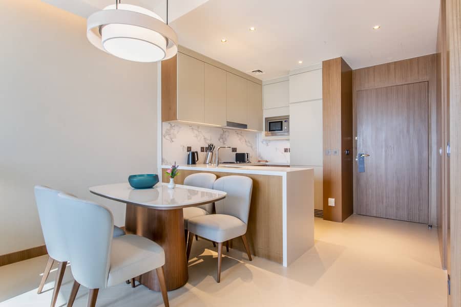 CLM_5026-HDR. jpg