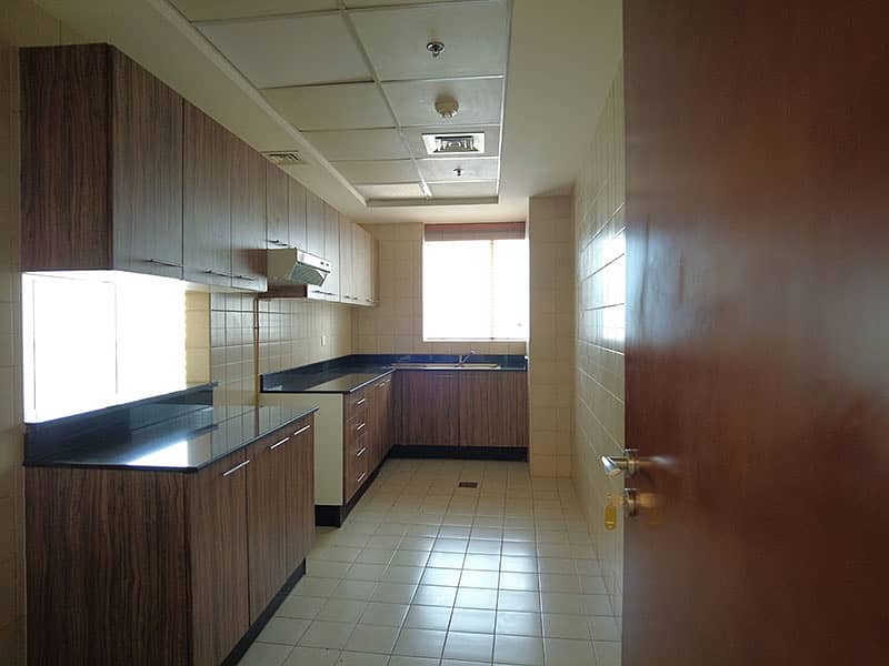 Canal View | 2 Balcony | Bright & Spacious - Image 8