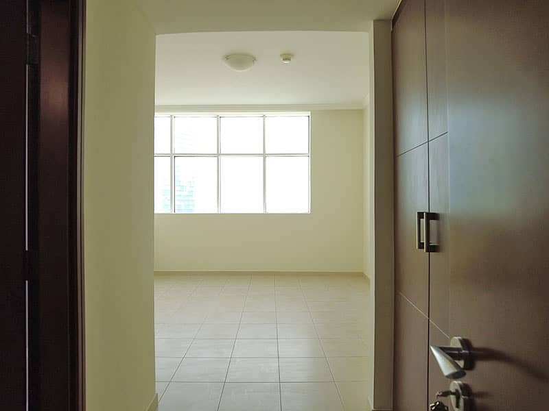 Canal View | 2 Balcony | Bright & Spacious - Image 18