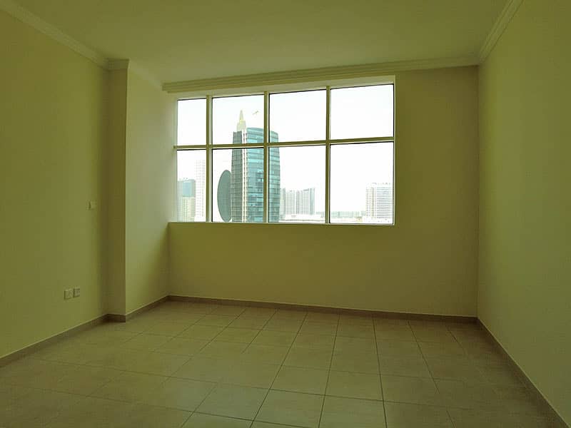 Canal View | 2 Balcony | Bright & Spacious - Image 19
