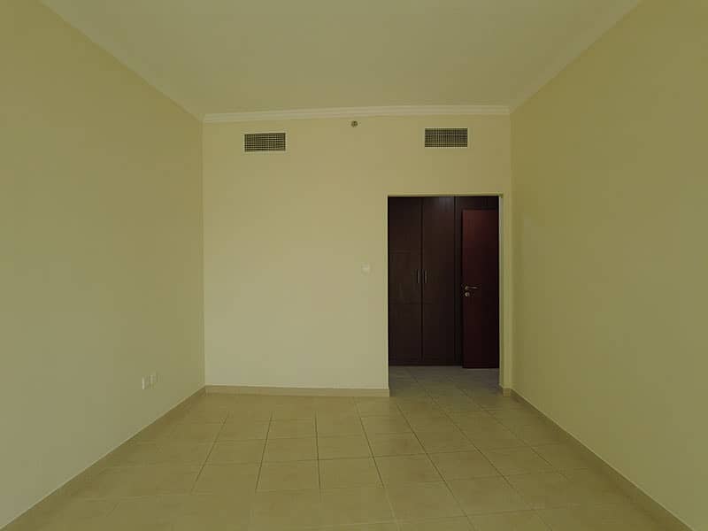 Canal View | 2 Balcony | Bright & Spacious - Image 20