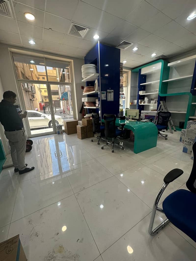 shop-1. jpg