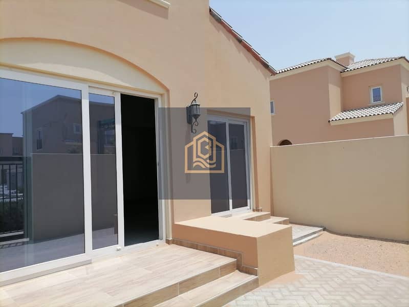 BRAND NEW| VACANT| U SHAPE| CLUSTER HOME WITH BALCONY BRAND NEW| VACANT| U SHAPE| CLUSTER HOME WITH BALCONY