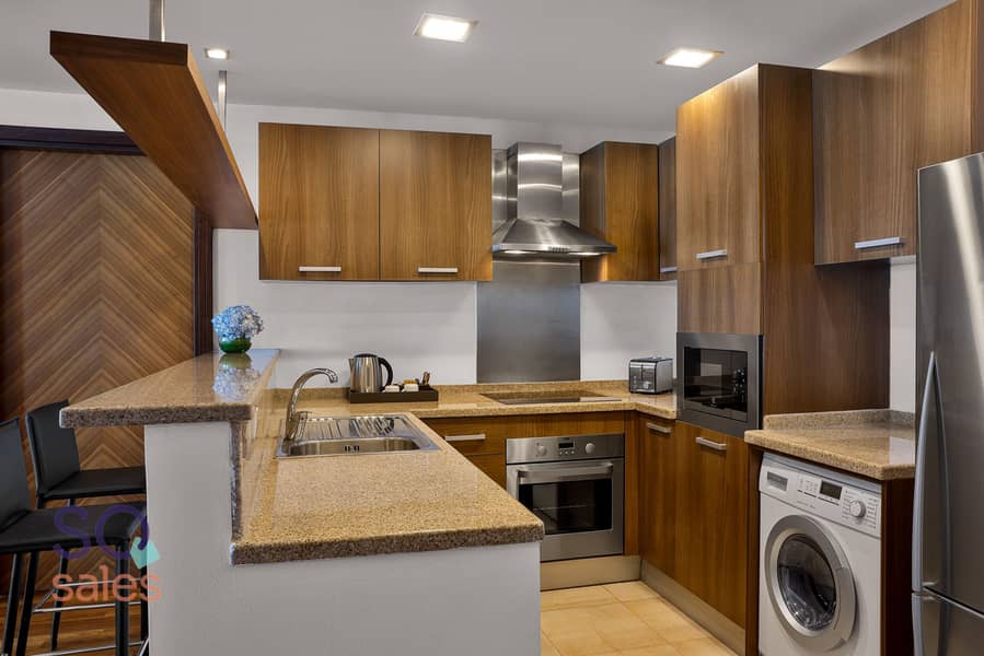 2 Premier Two Bedroom Sea View Apartment_Kitchen. jpg