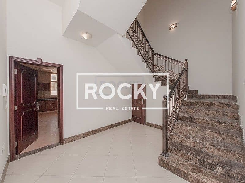 4 Gorgeous Semi Independent 4 B/R Villa | Private Pool | Jumeirah 1st