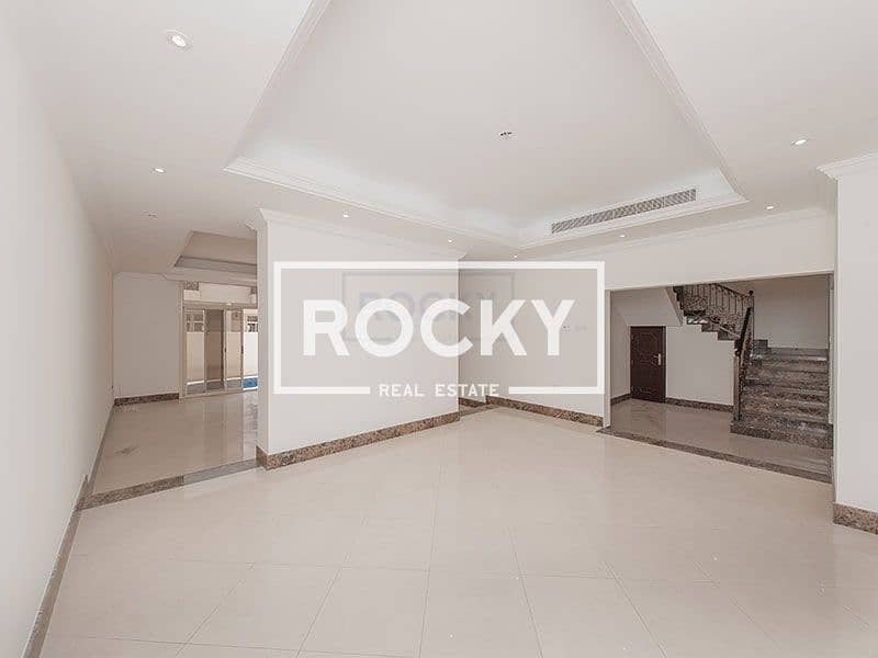 7 Gorgeous Semi Independent 4 B/R Villa | Private Pool | Jumeirah 1st