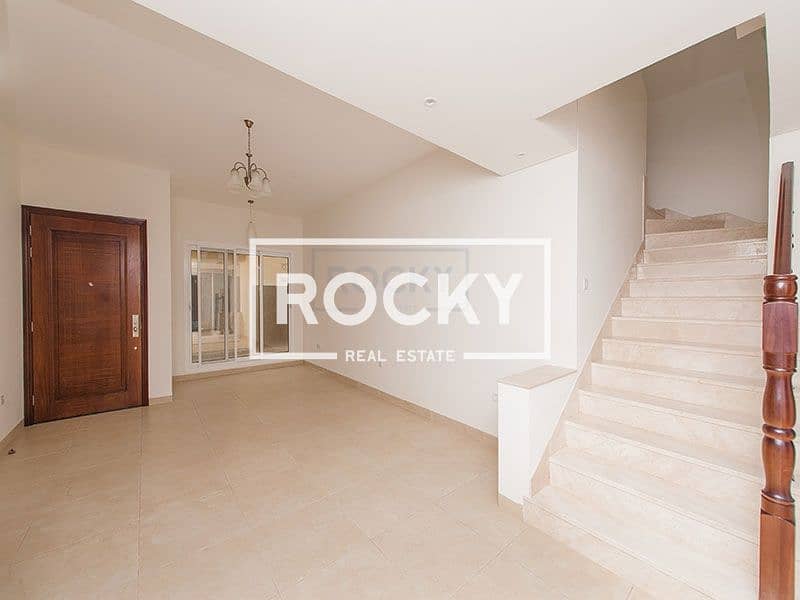 4 3 B/R Villa with Maid's Room | Prime Location | Satwa
