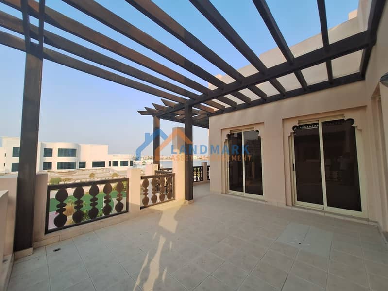 27 Terrace 2. jpg