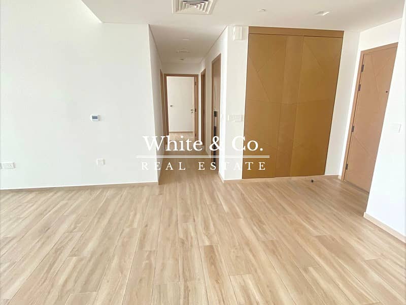 Luxourious | High Floor | Unfurnished Luxourious | High Floor | Unfurnished