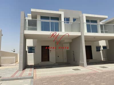 3 Bedroom Townhouse for Rent in DAMAC Hills 2 (Akoya by DAMAC), Dubai - d054a4de-4f10-4042-8582-0503deed723c. jpeg