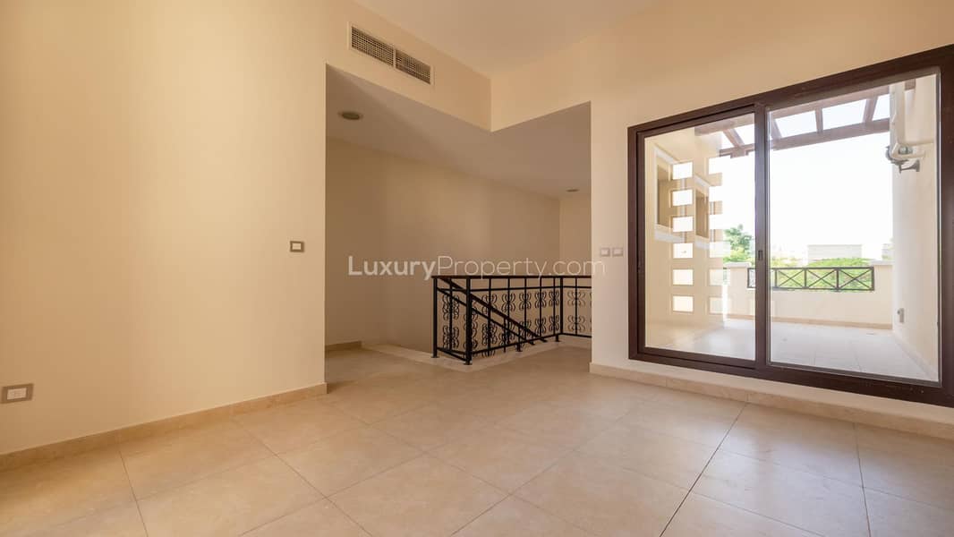 Single Row | Corner Unit | Vacant Now Single Row | Corner Unit | Vacant Now