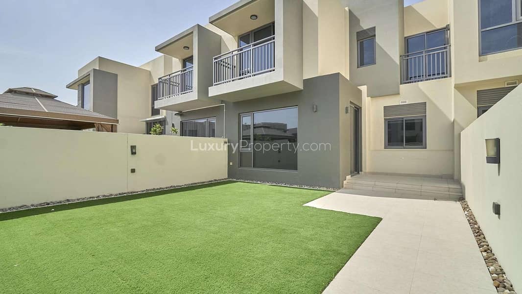 Vacant I Motivated Seller I Landscaped Garden Vacant I Motivated Seller I Landscaped Garden