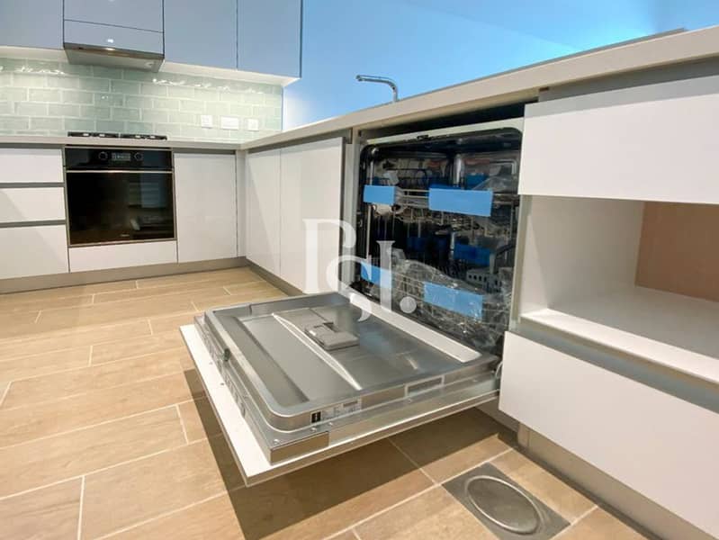 3 mayan-b1-yas-island-abu-dhabi-kitchen (2). JPG