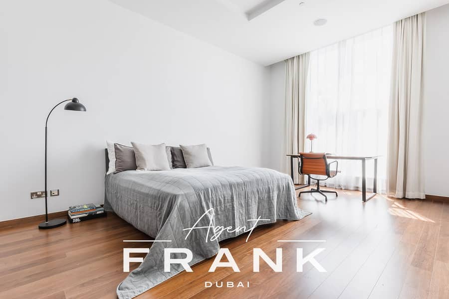 10 Master Bedroom 1. jpg