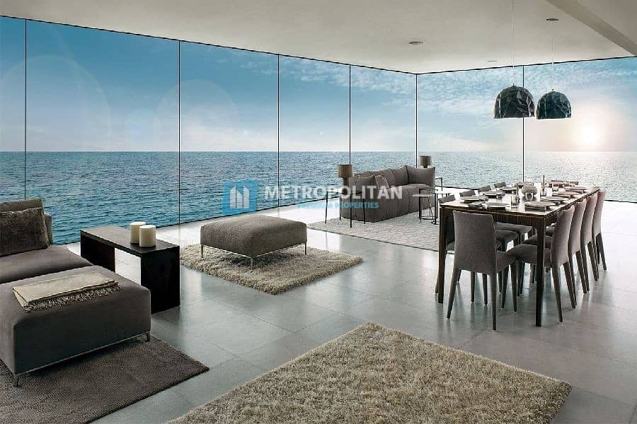 PANORAMIC SEA VIEWS | HIGH CEILING | LUXURY WATER FRONT LIVING