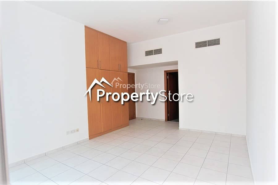 Huge 2 BHK + Laundry Room Close to Metro