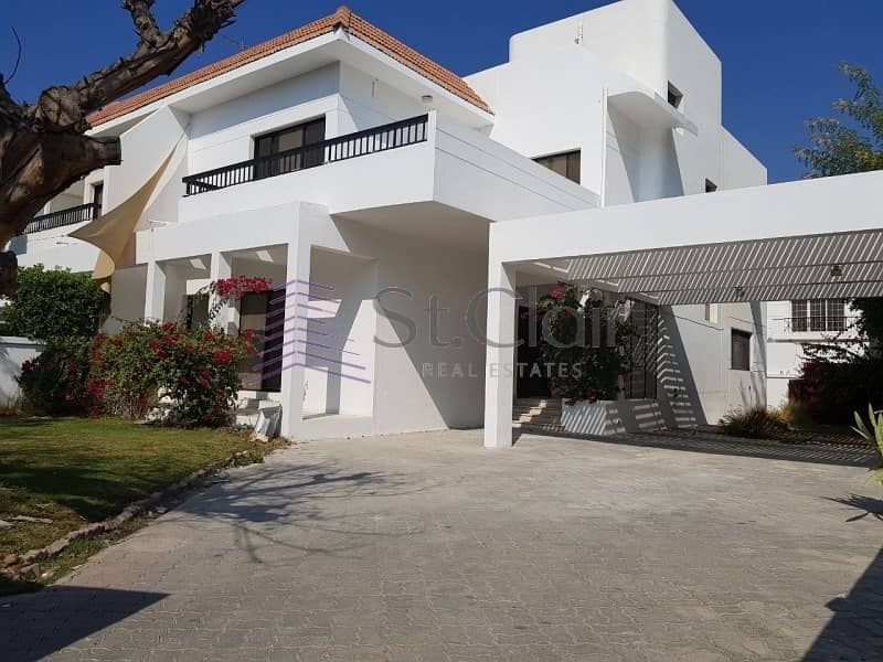 4 Beds + Maid with Swimming Pool | Renovated Villa