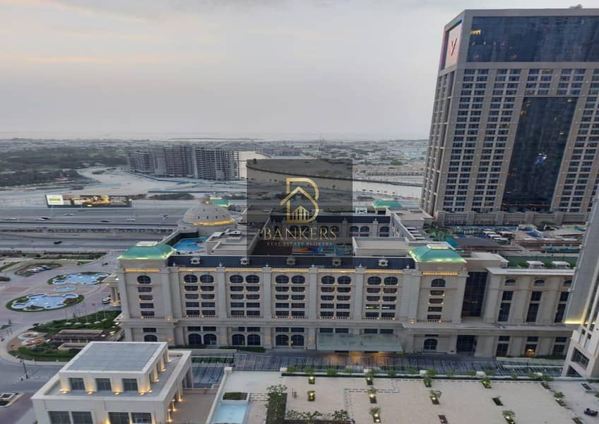 10 5002 Amna Tower - 10. jpg