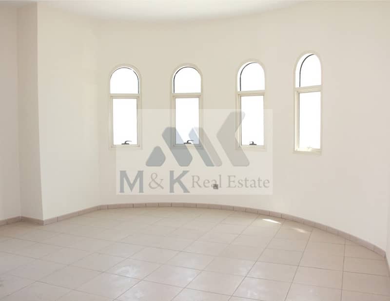 Well Maintained 2 BedRoom next to Sharaf DG Well Maintained 2 BedRoom next to Sharaf DG