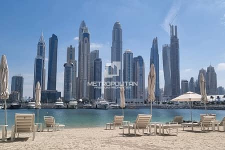 2 Bedroom Flat for Sale in Dubai Harbour, Dubai - Corner Unit | High Floor | SEA and Marina Skyline