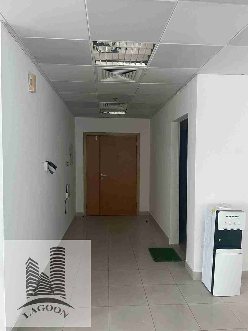 3 DBOybF4X4M8lmr4UdkJ1GehXyfL19jsALOHHFcwj