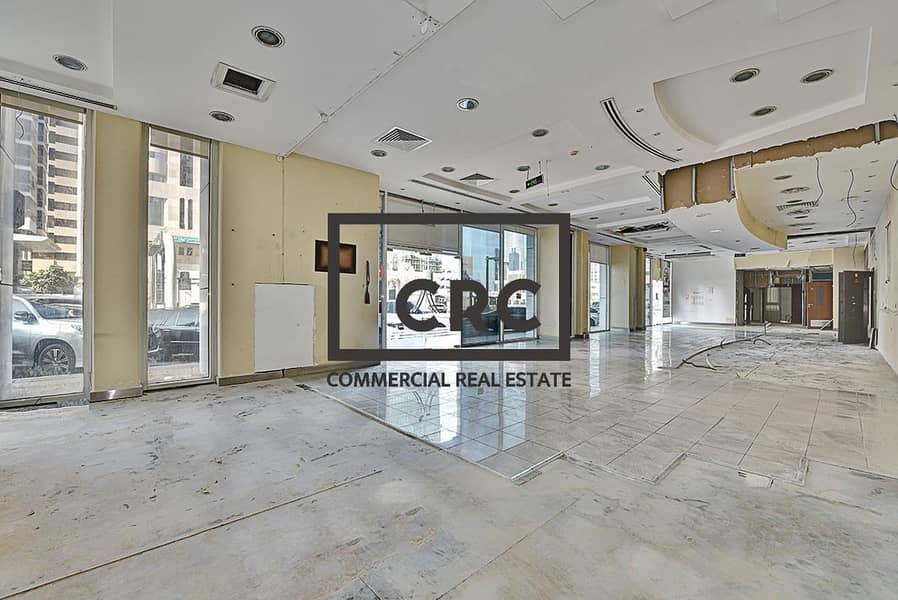 Showroom | Prime location | Great for Banks Showroom | Prime location | Great for Banks
