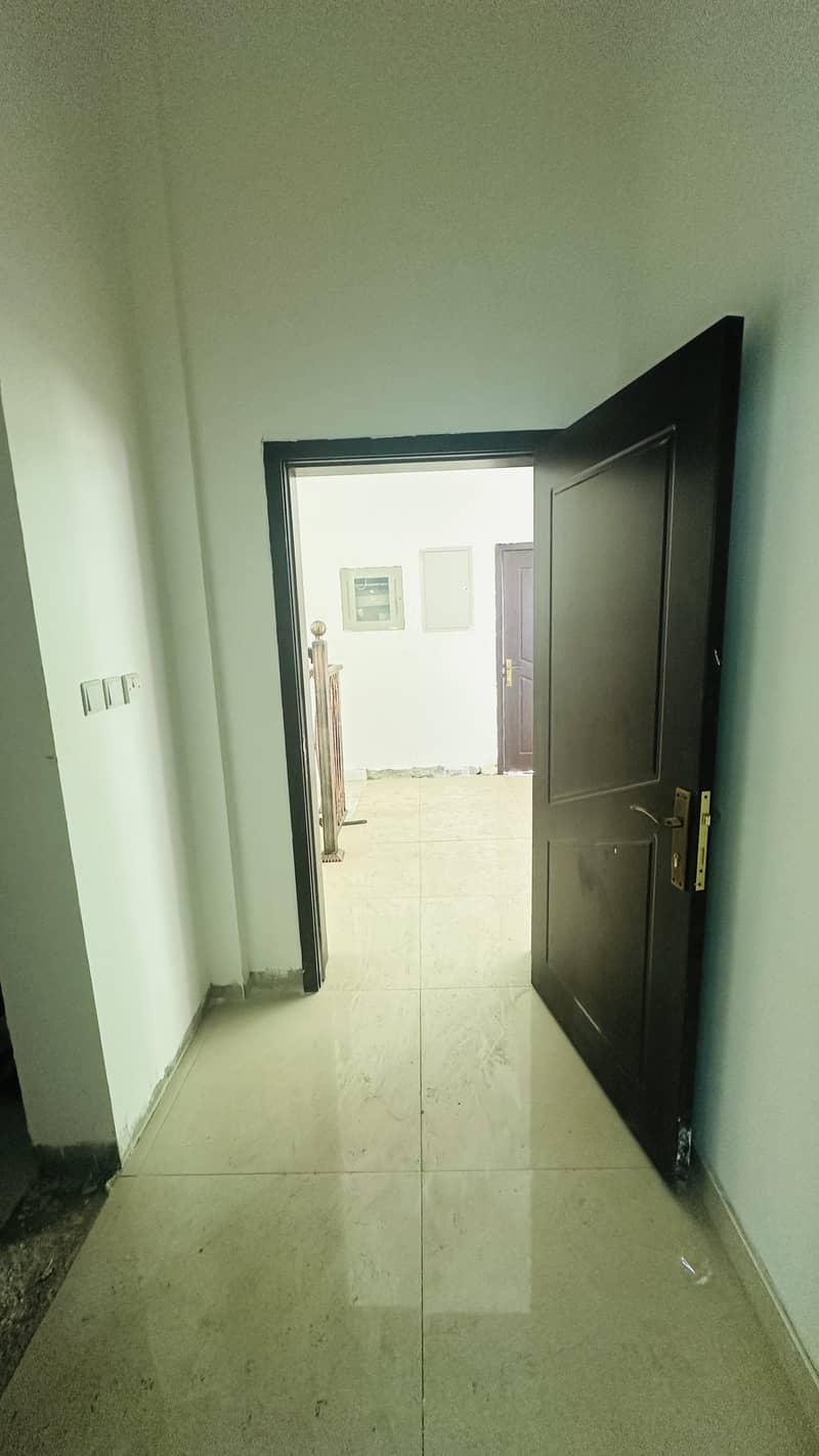 位于阿尔瑞巴 11 卧室的别墅 450000 AED - 8565998 位于阿尔瑞巴 11 卧室的别墅 450000 AED - 8565998