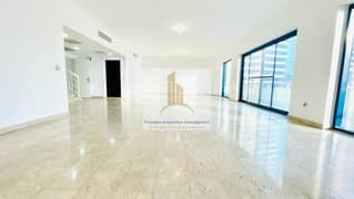 شقة في منطقة الكورنيش 3 غرف 149999 درهم - 5752331